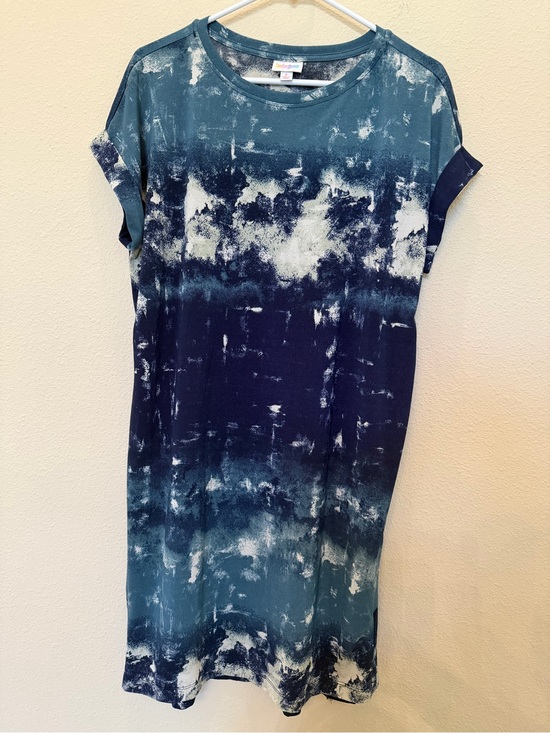 LuLaRoe Dresses & Skirts - Lularoe Tie-Dye Short Sleeve Tee Dress in Teal and Navy Size Small